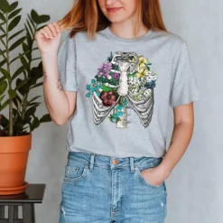 Brustkorb II Unisex T-Shirt - Floral | Codex Anatomicus Hot