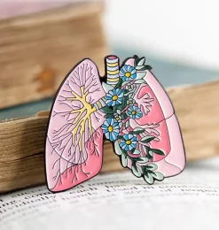 Lungen mit Blumen - Emaille Pin | Codex Anatomicus Outlet